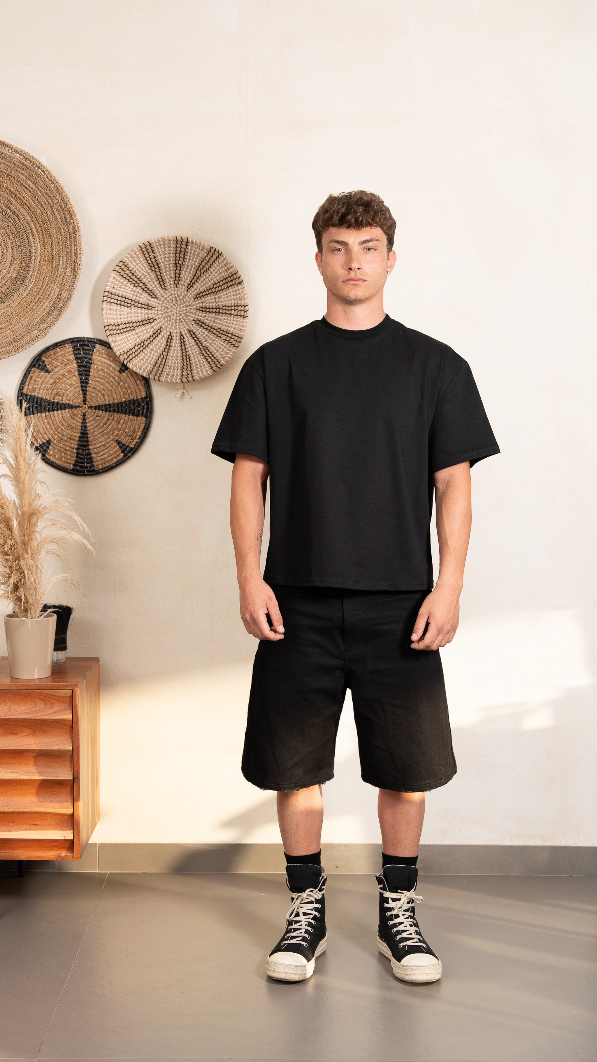 TWO SIDES MOOD BLACK TEE