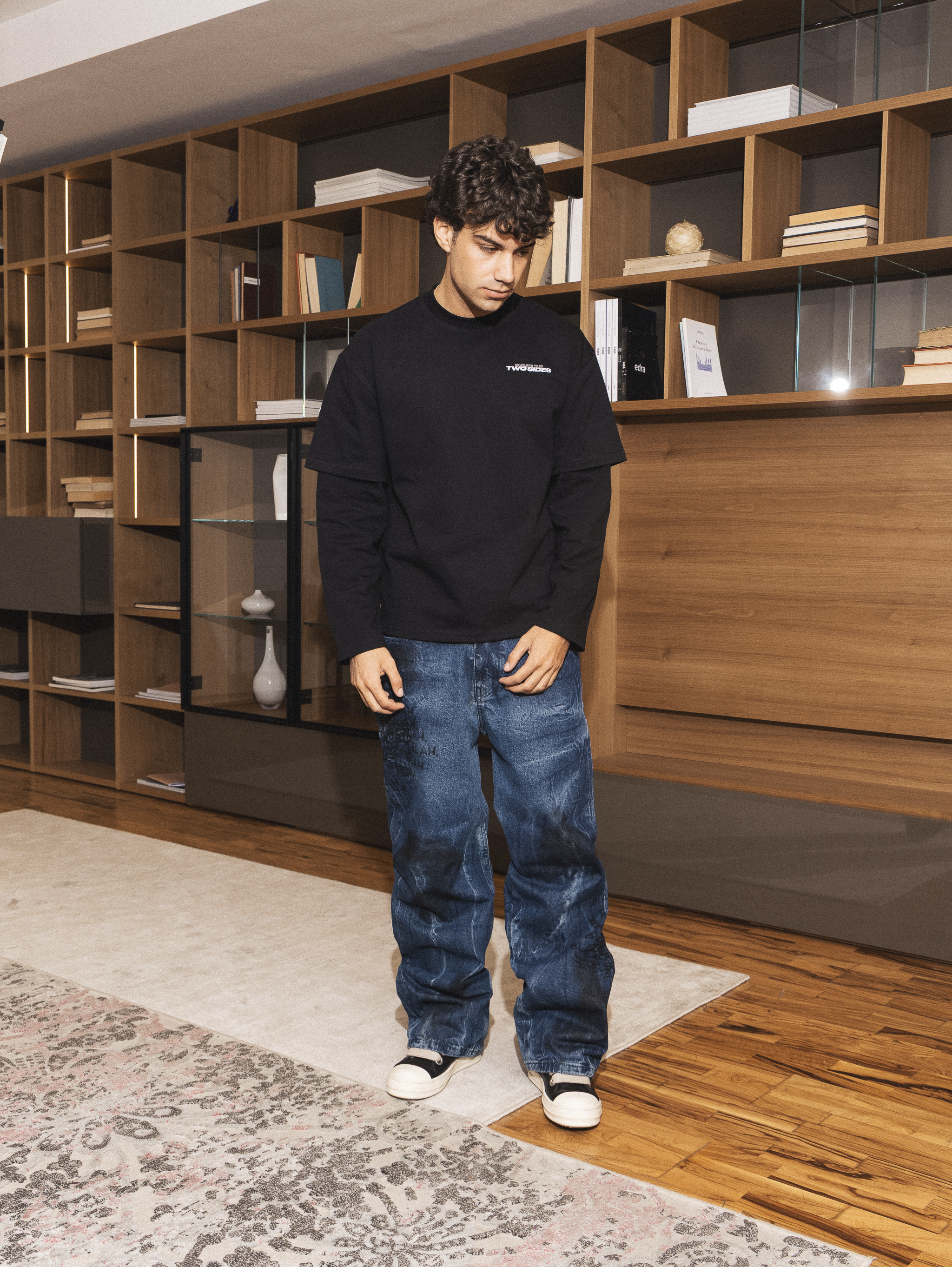TWO SIDES BLA BLA DIRTY BLK DENIM JEANS