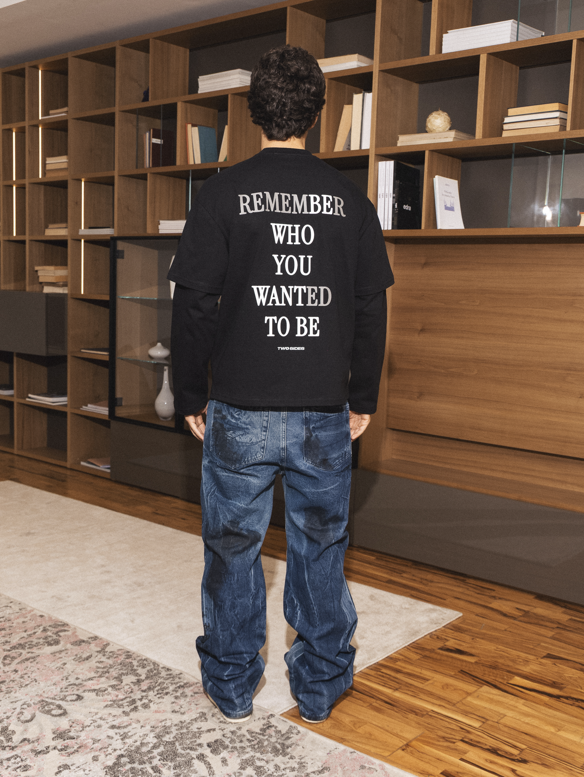 TWO SIDES REMEMBER DOUBLE LONGSLEEVE BLK