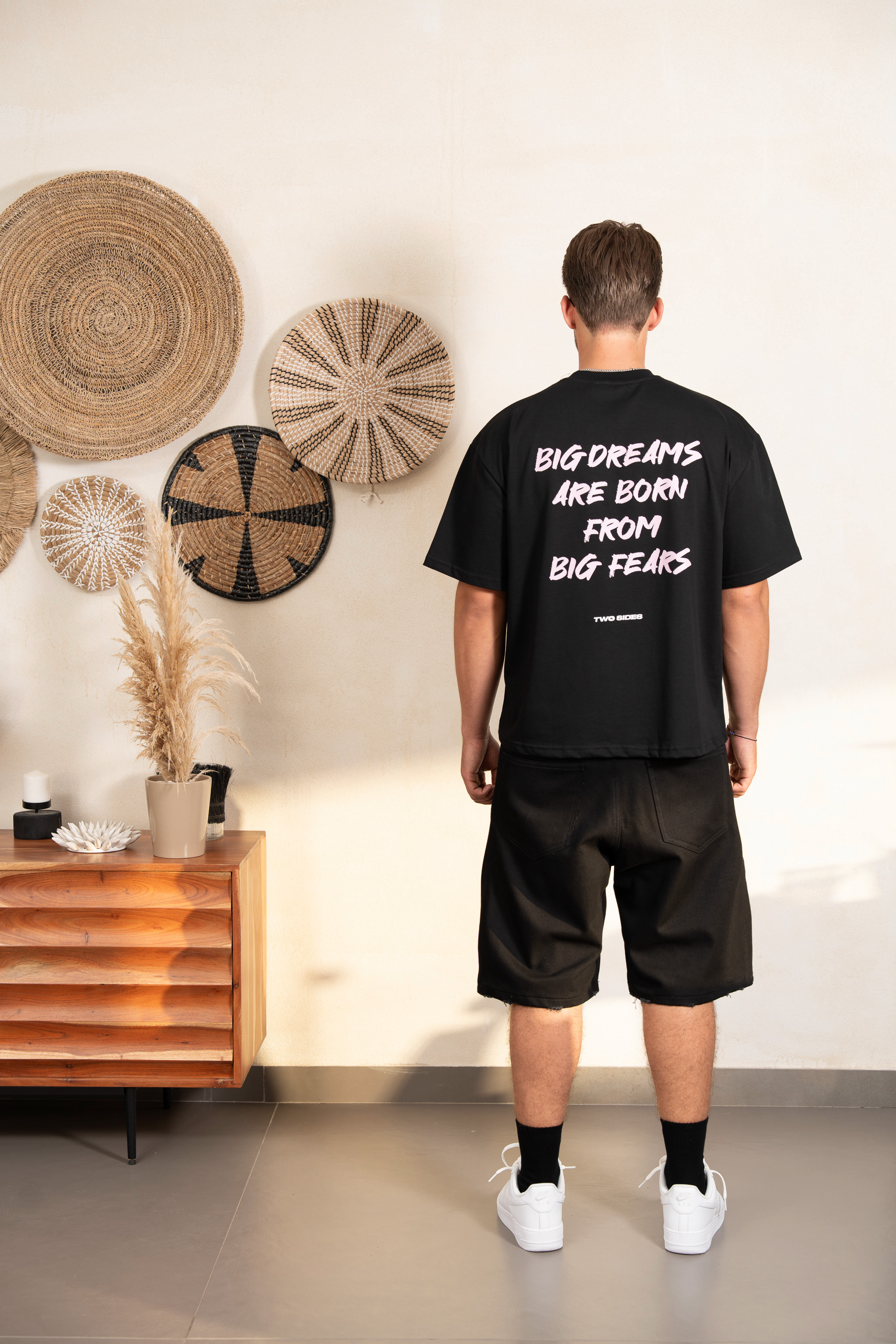 TWO SIDES BIG DREAM BLACK TEE