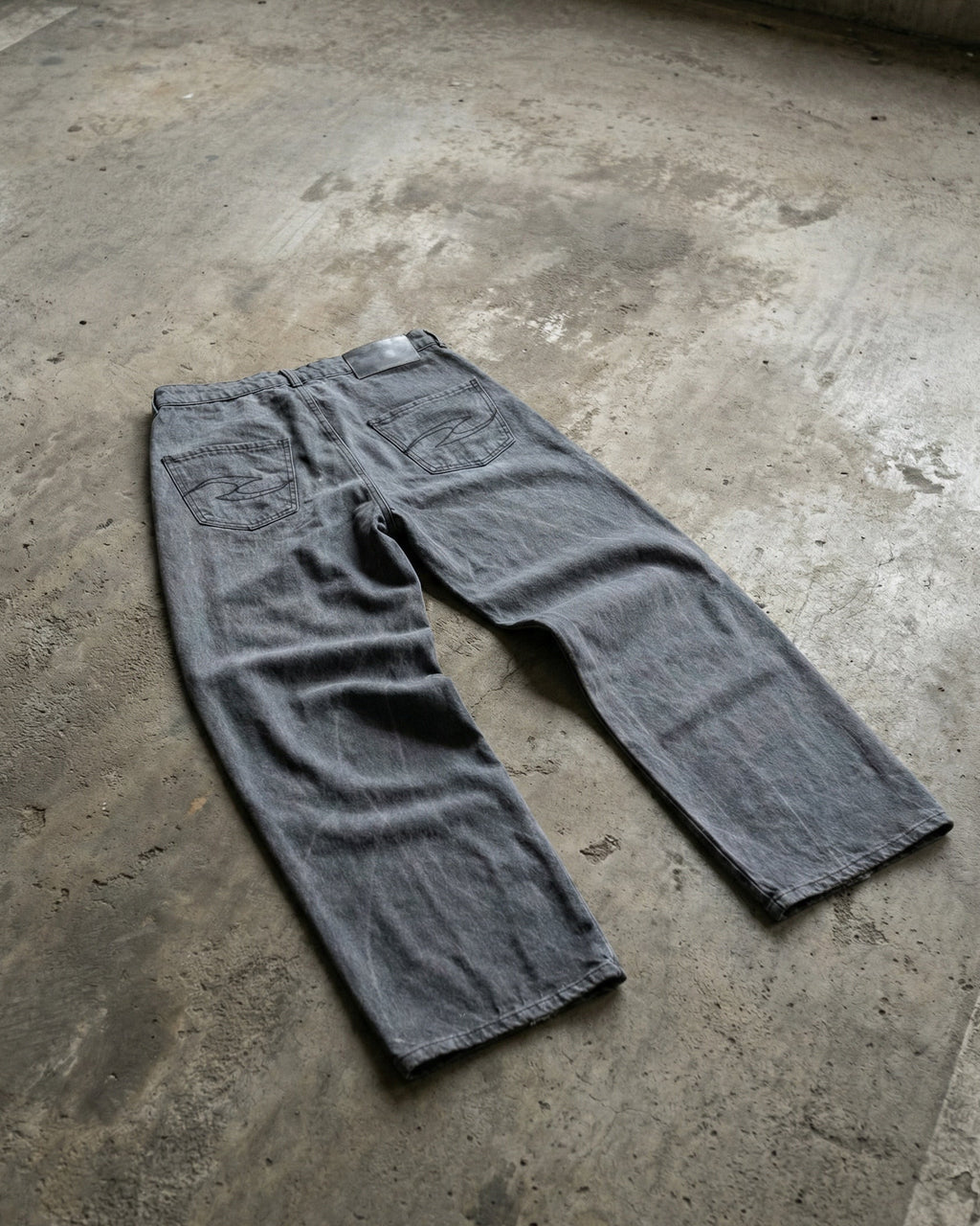 SMOKE DENIM PANTS