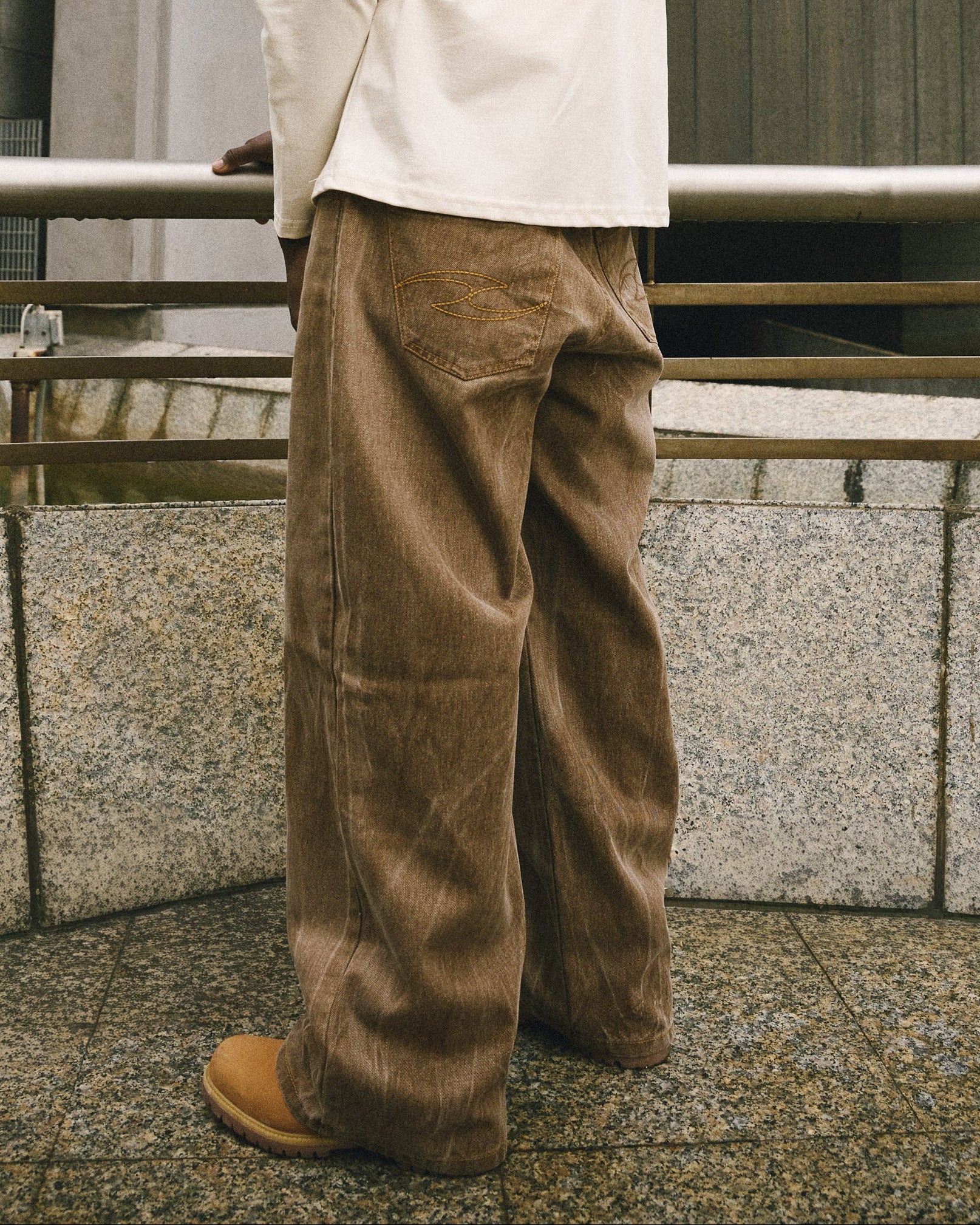 SAND DENIM PANTS